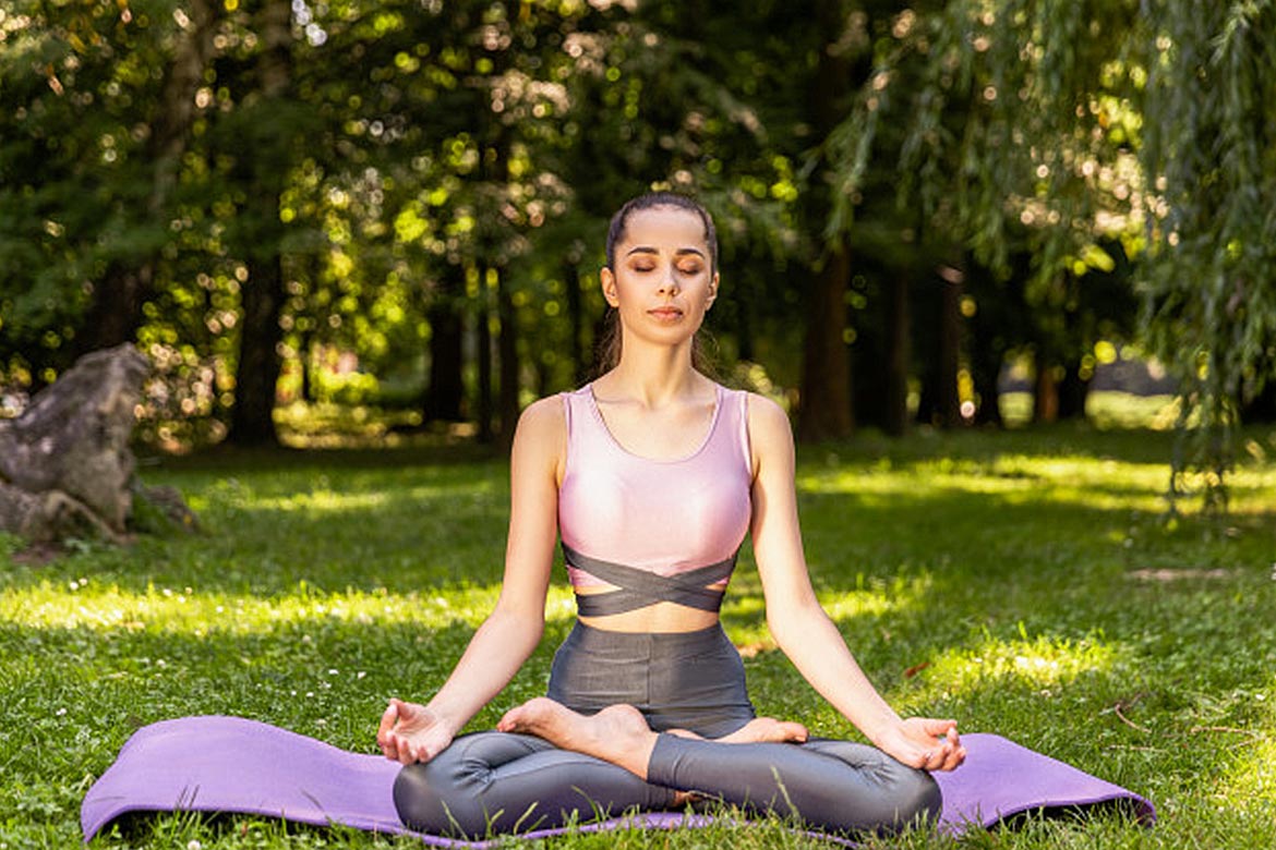 practicing meditation will helps you to lose weight